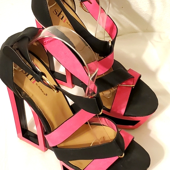 Shi by Journeys High Hills - Picture 7 of 14